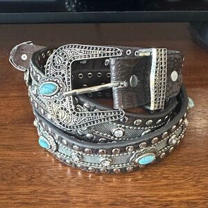 42 inch Embellished Brown Western-Style Belt with Turquoise Accents see note